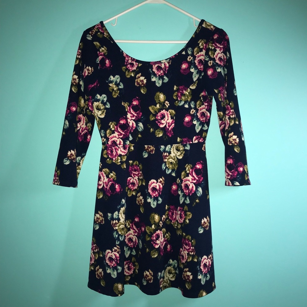 Long sleeve casual mini dress
